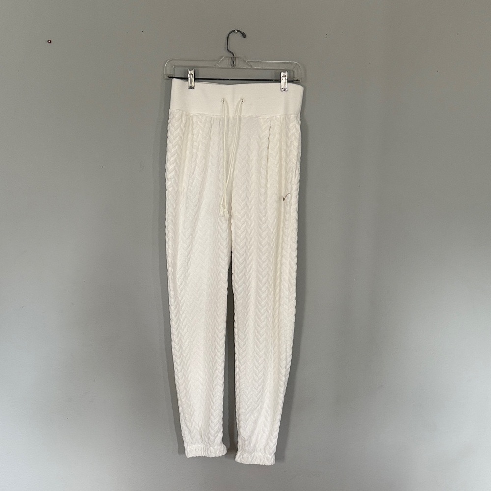 Nike Ivory Textured Jogger Pants size small Everyday All Over Jacquard